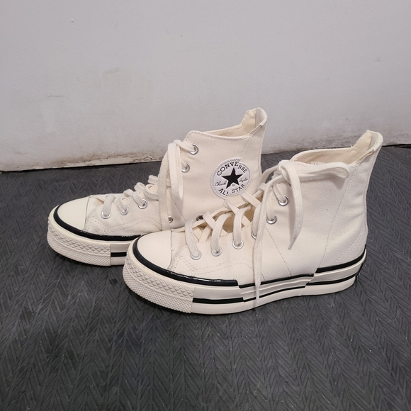 CHUCK TAYLOR 70 PLUS FOUNDATIONAL Women | US 6 | White - Picture 3 of 7